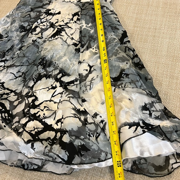 Cartise Women Black White And Gray Cocktail Dress Size 2 - Picture 7 of 10